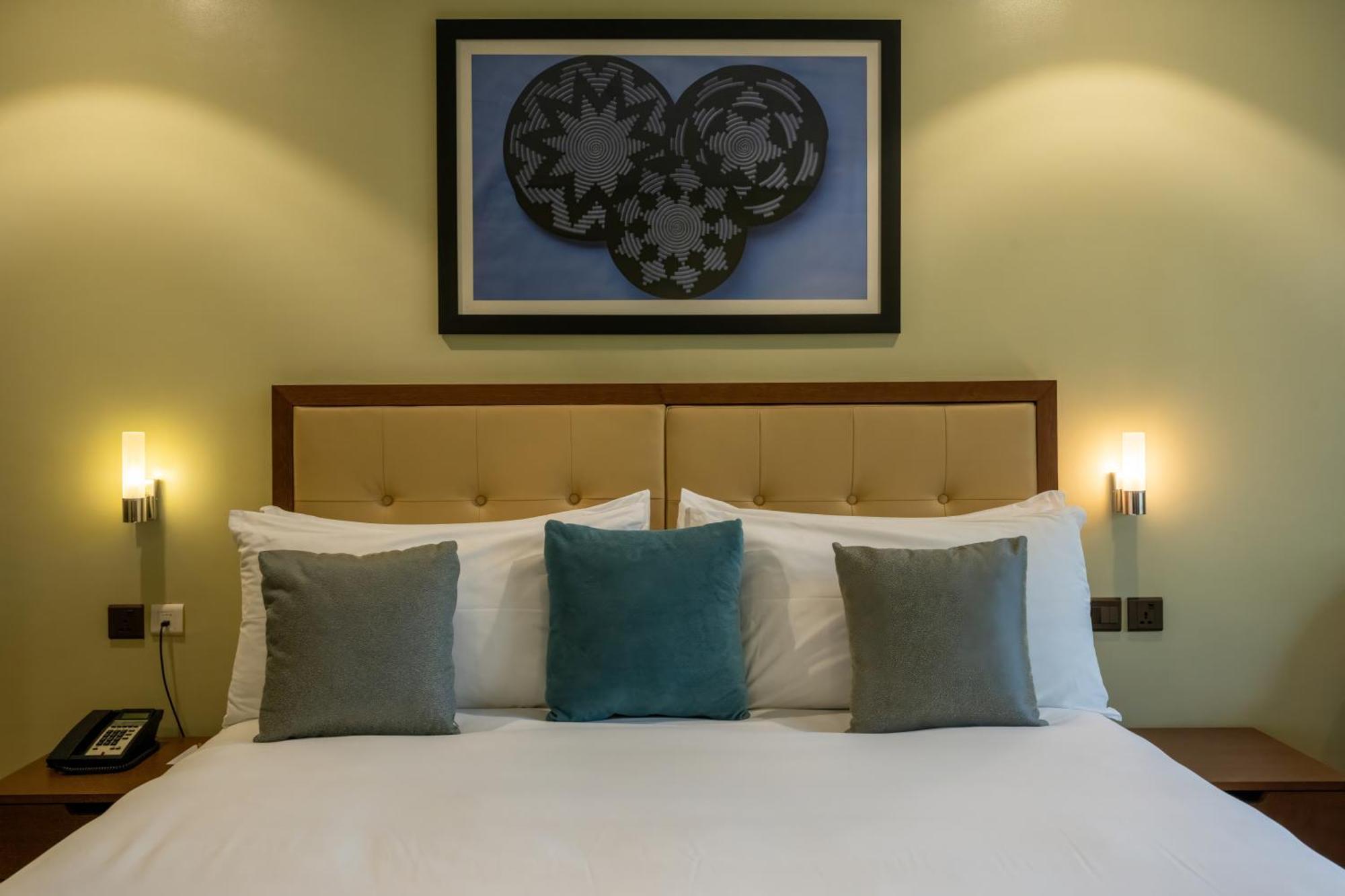 Mantis Kivu Marina Bay Hotel Muhari Extérieur photo